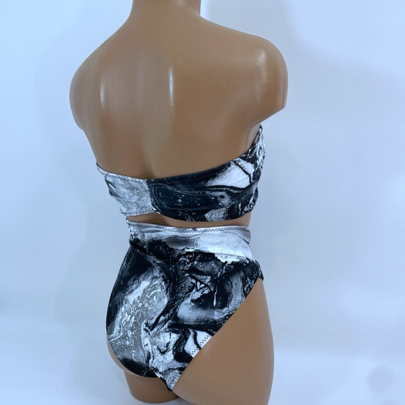 High waisted high cut bikini bottom cheeky swimsuit - Picture 9 of 10